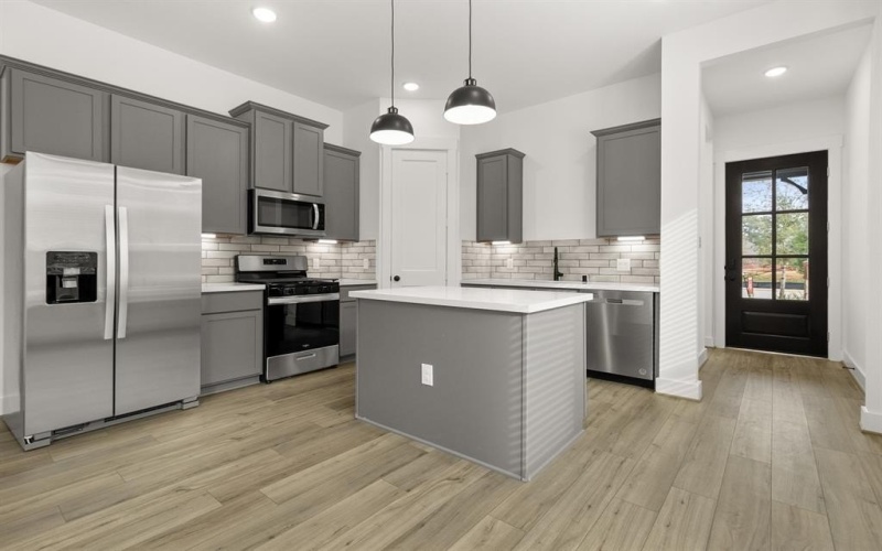 1734 Coachman Drive, Forney, TX 75126, 3 Bedrooms Bedrooms, ,2 BathroomsBathrooms,Residential,For Sale,1734 Coachman Drive,0,21162322