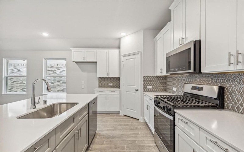 608 Verona Drive, Weston, TX 75009, 4 Bedrooms Bedrooms, ,2 BathroomsBathrooms,Residential,For Sale,608 Verona Drive,0,21162323