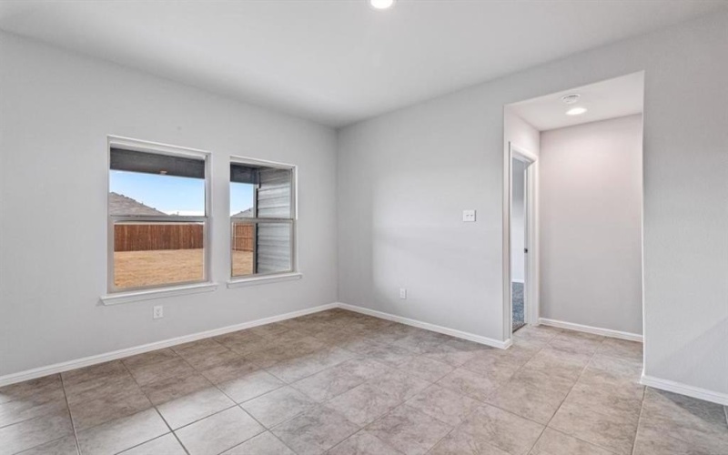 837 MOUNT VISTA Lane, Fort Worth, TX 76131, 5 Bedrooms Bedrooms, ,2 BathroomsBathrooms,Residential,For Sale,837 MOUNT VISTA Lane,20384391