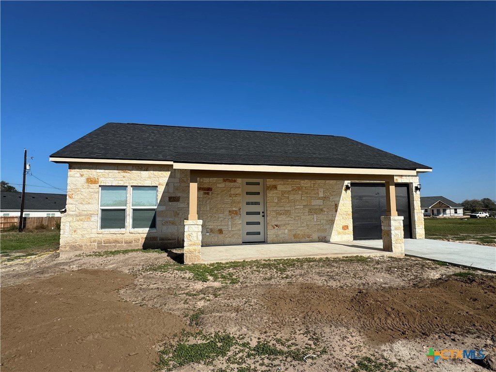 318 Warehouse Road, Victoria, TX 77905, 3 Bedrooms Bedrooms, ,2 BathroomsBathrooms,Residential,For Sale,318 Warehouse Road,0,602506