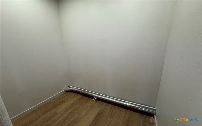 318 Warehouse Road, Victoria, TX 77905, 3 Bedrooms Bedrooms, ,2 BathroomsBathrooms,Residential,For Sale,318 Warehouse Road,0,602506