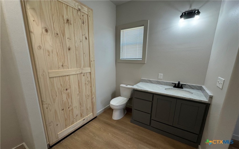 318 Warehouse Road, Victoria, TX 77905, 3 Bedrooms Bedrooms, ,2 BathroomsBathrooms,Residential,For Sale,318 Warehouse Road,0,602506