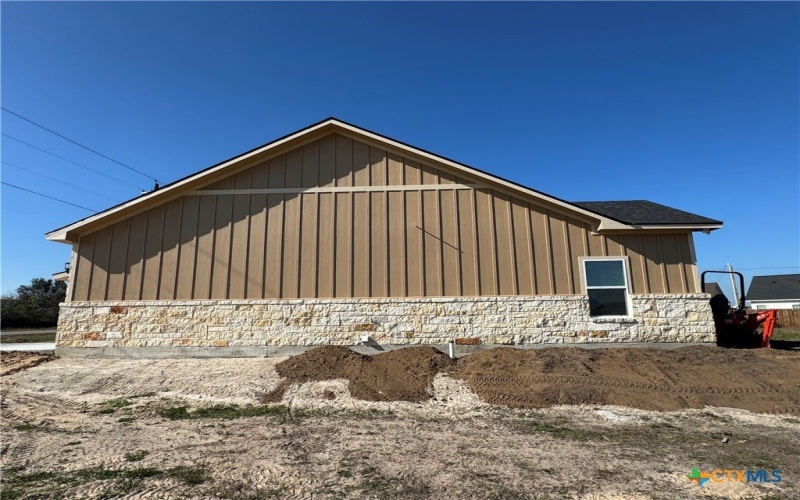 318 Warehouse Road, Victoria, TX 77905, 3 Bedrooms Bedrooms, ,2 BathroomsBathrooms,Residential,For Sale,318 Warehouse Road,0,602506