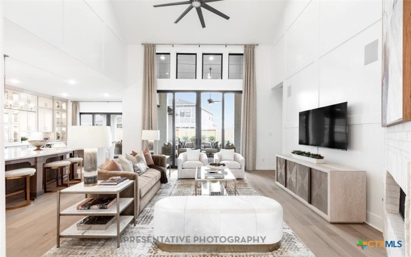 121 Las Posas Drive, Liberty Hill, TX 78642, 5 Habitaciones Habitaciones , ,6 BañosBaños,Residential,En Venta,121 Las Posas Drive,0,602663