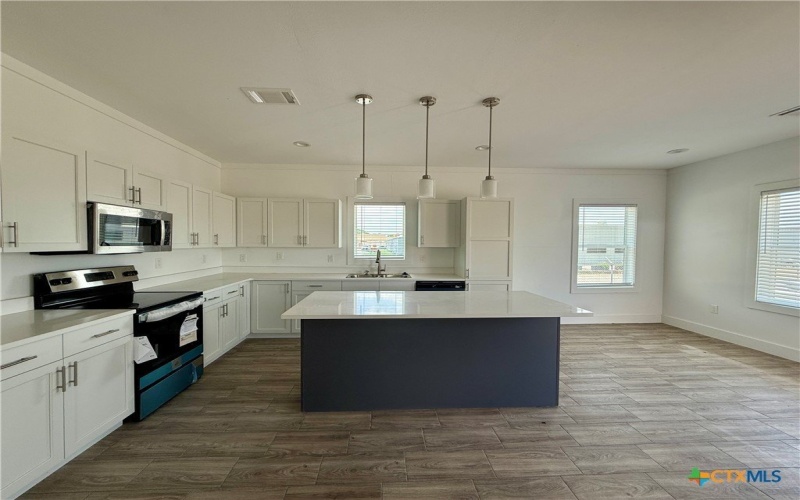 203 Villa Street, Cuero, TX 77954, 4 Bedrooms Bedrooms, ,2 BathroomsBathrooms,Residential,For Sale,203 Villa Street,0,602703