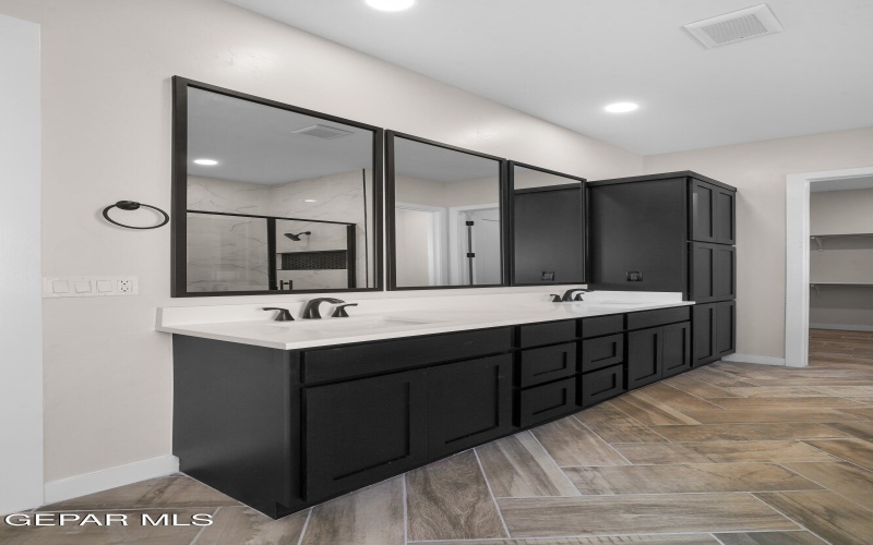 1823 Schyler Love Lane, El Paso, TX 79928, 4 Bedrooms Bedrooms, ,3 BathroomsBathrooms,Residential,For Sale,1823 Schyler Love Lane,0,937135