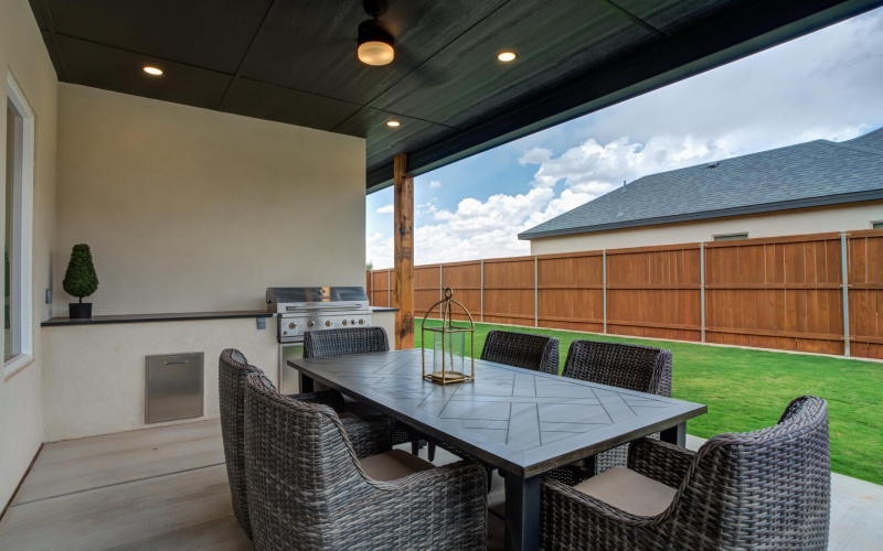 609 N 15th Street, Wolfforth, TX 79382, 4 Habitaciones Habitaciones , ,5 BañosBaños,Residential,En Venta,609 N 15th Street,0,202601134