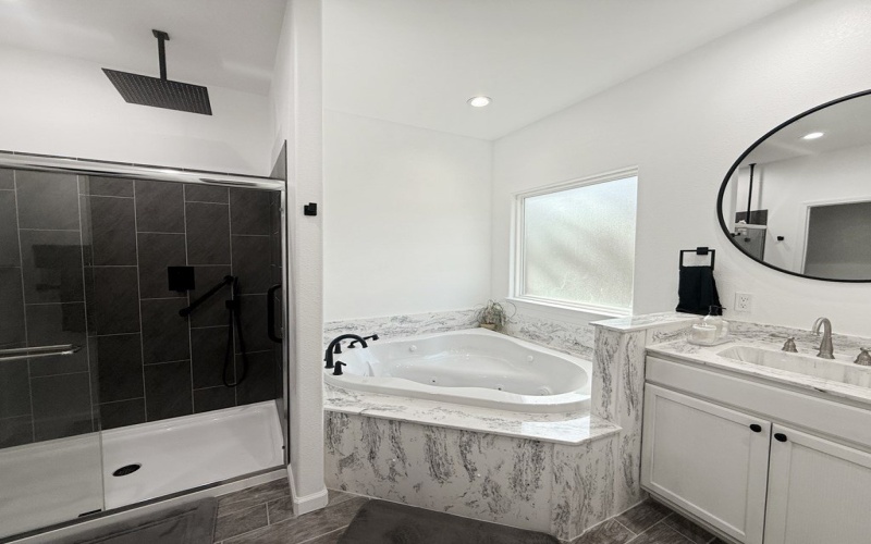 140 Deodar Drive, Brookeland, TX 75931, 3 Bedrooms Bedrooms, ,2 BathroomsBathrooms,Residential,For Sale,140 Deodar Drive,0,5107789