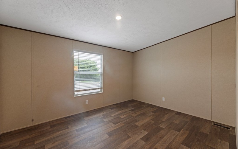 10953 E Fordham Ave, Gardendale, TX 79758, 5 Bedrooms Bedrooms, ,3 BathroomsBathrooms,Residential,For Sale,10953 E Fordham Ave,0,165866