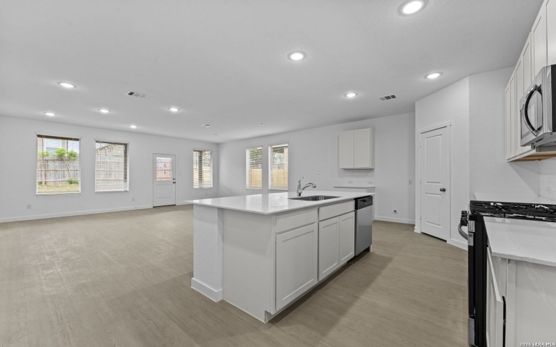 2299 Fort Davis Pass, Marion, TX 78124, 4 Bedrooms Bedrooms, ,3 BathroomsBathrooms,Residential,For Sale,2299 Fort Davis Pass,0,1935934