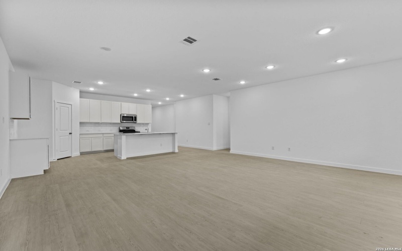 2299 Fort Davis Pass, Marion, TX 78124, 4 Bedrooms Bedrooms, ,3 BathroomsBathrooms,Residential,For Sale,2299 Fort Davis Pass,0,1935934