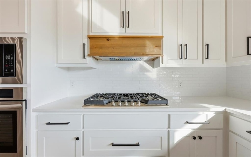 509 Emma Street, Grandview, TX 76050, 3 Habitaciones Habitaciones , ,2 BañosBaños,Residential,En Venta,509 Emma Street,0,21160254