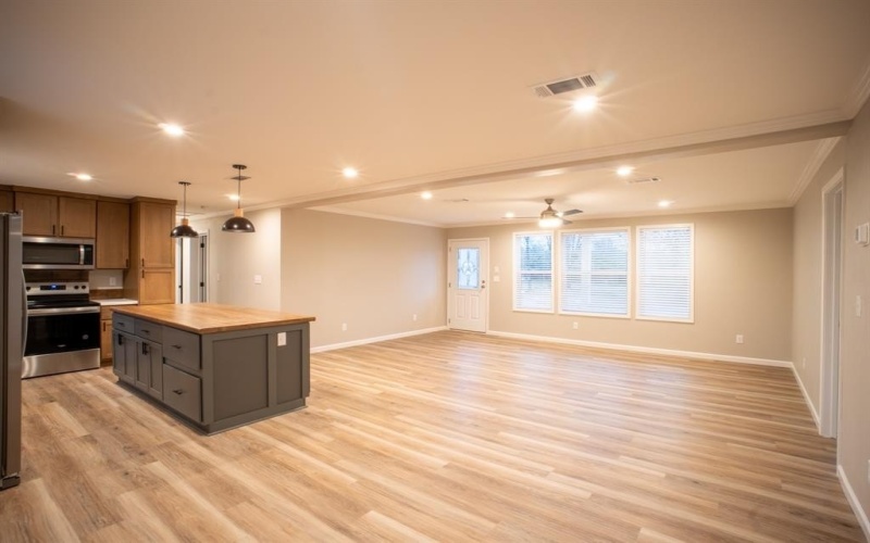 1206 Karen Lane, Groesbeck, TX 76642, 3 Bedrooms Bedrooms, ,2 BathroomsBathrooms,Residential,For Sale,1206 Karen Lane,0,21161598