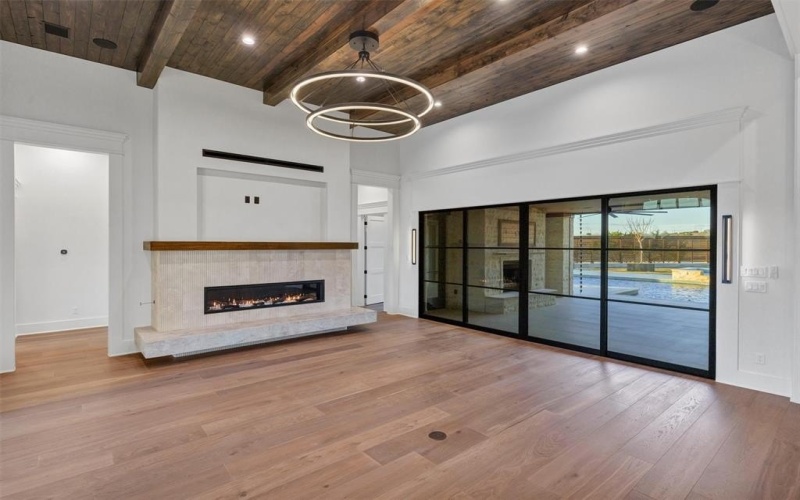 3117 Rio Grande Circle, Cresson, TX 76035, 4 Bedrooms Bedrooms, ,5 BathroomsBathrooms,Residential,For Sale,3117 Rio Grande Circle,0,21162512