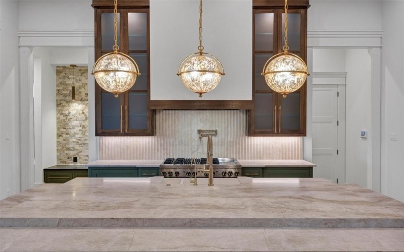 3117 Rio Grande Circle, Cresson, TX 76035, 4 Bedrooms Bedrooms, ,5 BathroomsBathrooms,Residential,For Sale,3117 Rio Grande Circle,0,21162512