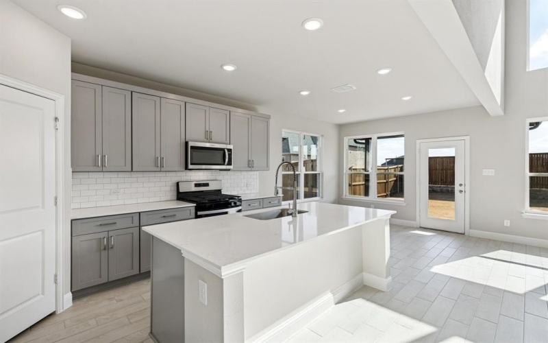 720 Verona Drive, Weston, TX 75097, 4 Habitaciones Habitaciones , ,2 BañosBaños,Residential,En Venta,720 Verona Drive,0,21162678