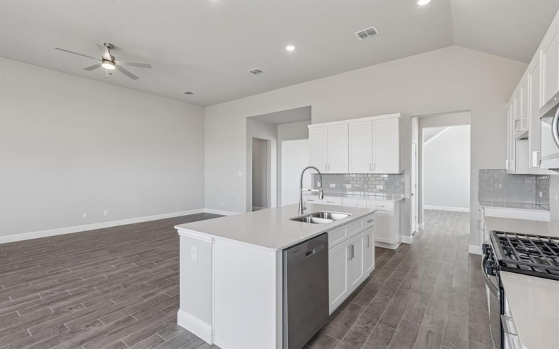 601 Palazzo Place, Weston, TX 75097, 5 Bedrooms Bedrooms, ,5 BathroomsBathrooms,Residential,For Sale,601 Palazzo Place,0,21162705