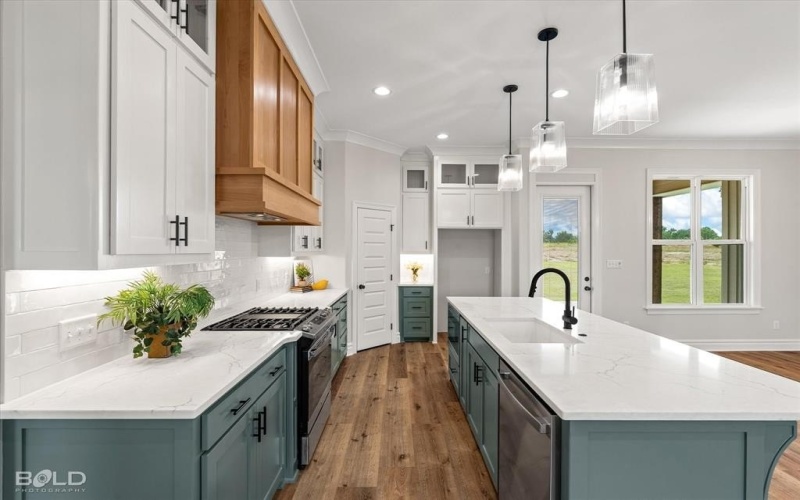 210 Laurel Valley, Stonewall, LA 71078, 4 Bedrooms Bedrooms, ,3 BathroomsBathrooms,Residential,For Sale,210 Laurel Valley,0,21162713