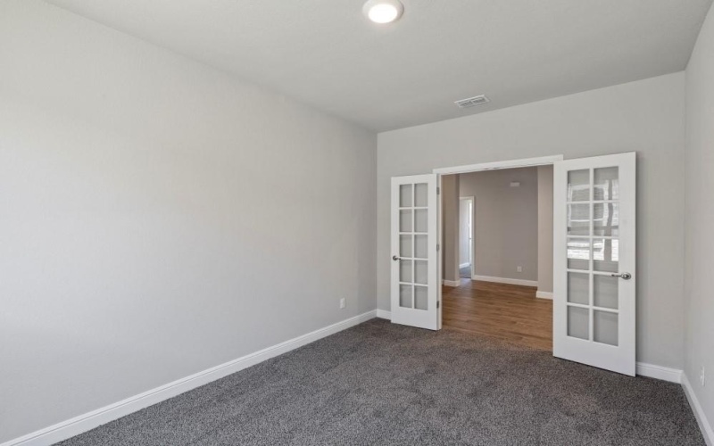 208 DUNMORE Drive, Fort Worth, TX 76052, 4 Bedrooms Bedrooms, ,2 BathroomsBathrooms,Residential,For Sale,208 DUNMORE Drive,20397014