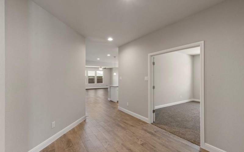 208 DUNMORE Drive, Fort Worth, TX 76052, 4 Bedrooms Bedrooms, ,2 BathroomsBathrooms,Residential,For Sale,208 DUNMORE Drive,20397014