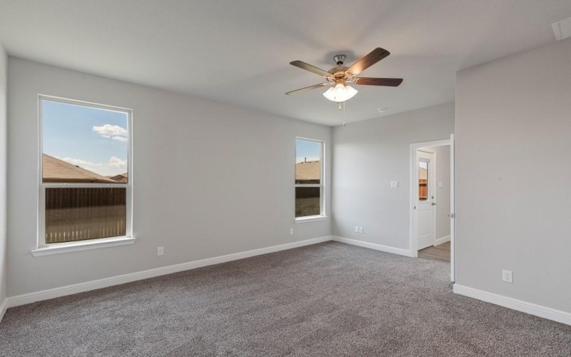 208 DUNMORE Drive, Fort Worth, TX 76052, 4 Bedrooms Bedrooms, ,2 BathroomsBathrooms,Residential,For Sale,208 DUNMORE Drive,20397014