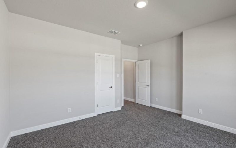 208 DUNMORE Drive, Fort Worth, TX 76052, 4 Bedrooms Bedrooms, ,2 BathroomsBathrooms,Residential,For Sale,208 DUNMORE Drive,20397014