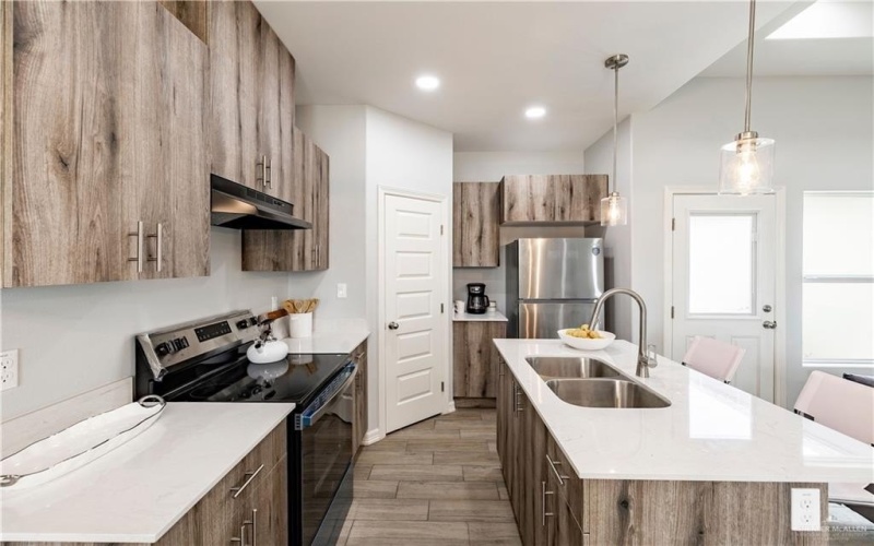 2213 Lana Street, Weslaco, TX 78596, 4 Bedrooms Bedrooms, ,2 BathroomsBathrooms,Residential,For Sale,2213 Lana Street,0,492431