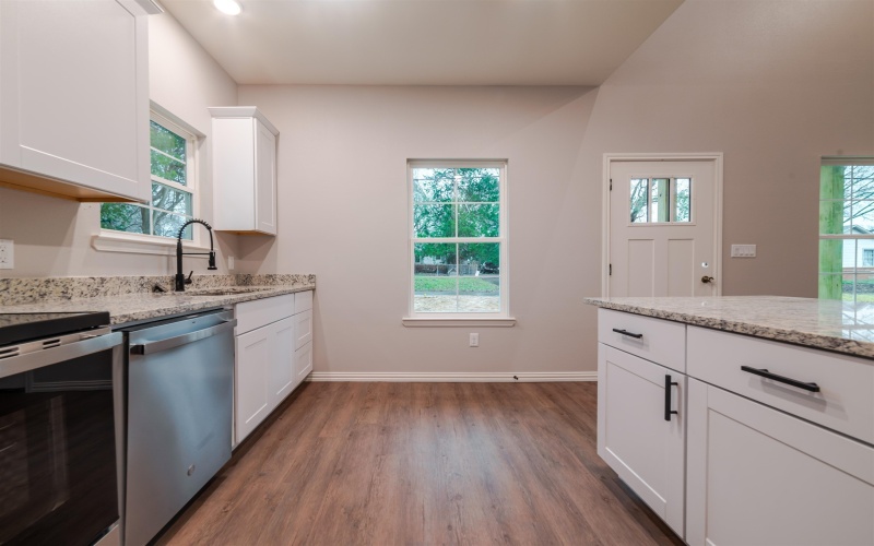 1007 N Rodeo St, Gladewater, TX 75647, 3 Bedrooms Bedrooms, ,2 BathroomsBathrooms,Residential,For Sale,1007 N Rodeo St,0,20260560