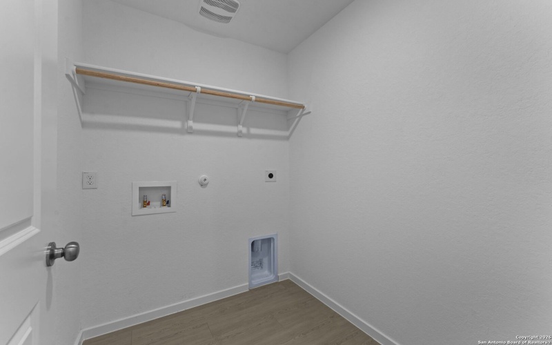 1838 Stonechat, New Braunfels, TX 78130, 4 Habitaciones Habitaciones , ,2 BañosBaños,Residential,En Venta,1838 Stonechat,0,1933904