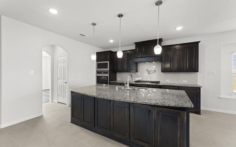 370 Broadmoor Lane, Ovilla, TX 75154, 4 Bedrooms Bedrooms, ,3 BathroomsBathrooms,Residential,For Sale,370 Broadmoor Lane,20404141