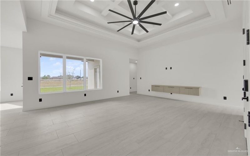 903 E 38th Street E, San Juan, TX 78589, 3 Bedrooms Bedrooms, ,2 BathroomsBathrooms,Residential,For Sale,903 E 38th Street E,0,493008