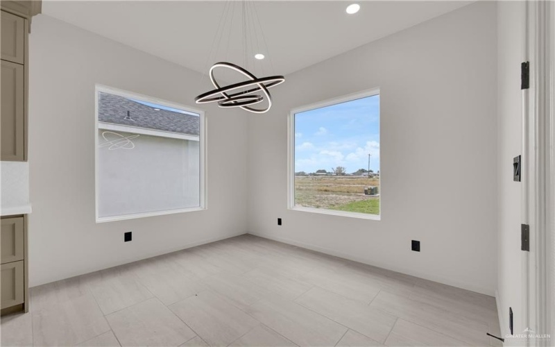 903 E 38th Street E, San Juan, TX 78589, 3 Bedrooms Bedrooms, ,2 BathroomsBathrooms,Residential,For Sale,903 E 38th Street E,0,493008