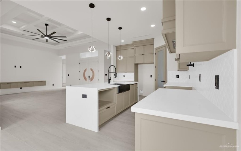 903 E 38th Street E, San Juan, TX 78589, 3 Bedrooms Bedrooms, ,2 BathroomsBathrooms,Residential,For Sale,903 E 38th Street E,0,493008