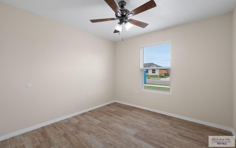 663 THORNTON LN, BROWNSVILLE, TX 78521, 3 Bedrooms Bedrooms, ,2 BathroomsBathrooms,Residential,For Sale,663 THORNTON LN,0,29770843