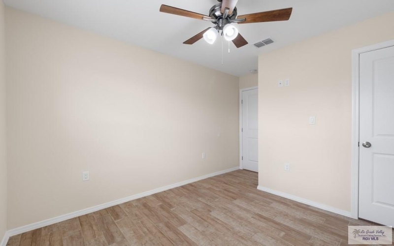 663 THORNTON LN, BROWNSVILLE, TX 78521, 3 Bedrooms Bedrooms, ,2 BathroomsBathrooms,Residential,For Sale,663 THORNTON LN,0,29770843