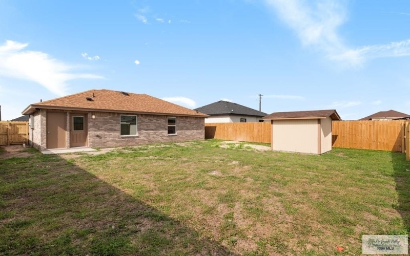 663 THORNTON LN, BROWNSVILLE, TX 78521, 3 Bedrooms Bedrooms, ,2 BathroomsBathrooms,Residential,For Sale,663 THORNTON LN,0,29770843