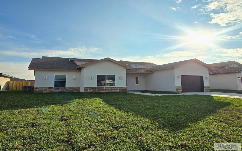 17940 SPRUCE ST, HARLINGEN, TX 78552, 3 Bedrooms Bedrooms, ,2 BathroomsBathrooms,Residential,For Sale,17940 SPRUCE ST,0,29771307