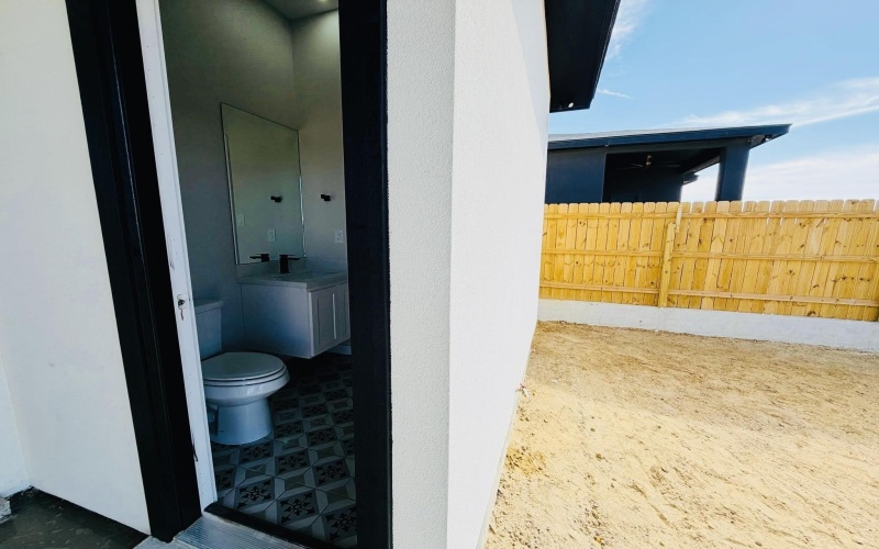 126 Faith Dr., LAREDO, TX 78046, 3 Bedrooms Bedrooms, ,2 BathroomsBathrooms,Residential,For Sale,126 Faith Dr.,0,20260419