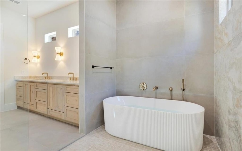 191 Acorn Trail, Denison, TX 75020, 4 Bedrooms Bedrooms, ,3 BathroomsBathrooms,Residential,For Sale,191 Acorn Trail,0,21150825