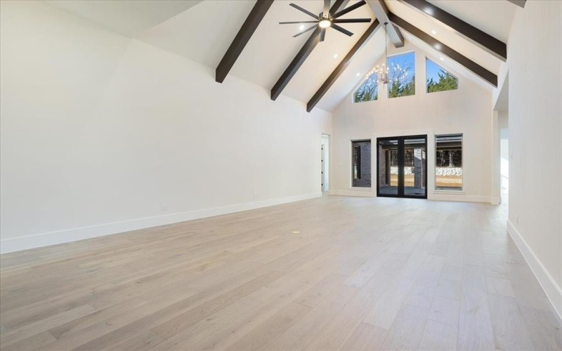 191 Acorn Trail, Denison, TX 75020, 4 Bedrooms Bedrooms, ,3 BathroomsBathrooms,Residential,For Sale,191 Acorn Trail,0,21150825