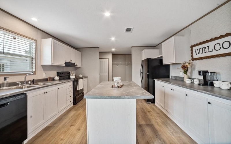 279 Cumberland Trail, Runaway Bay, TX 76426, 5 Habitaciones Habitaciones , ,3 BañosBaños,Residential,En Venta,279 Cumberland Trail,0,21160985