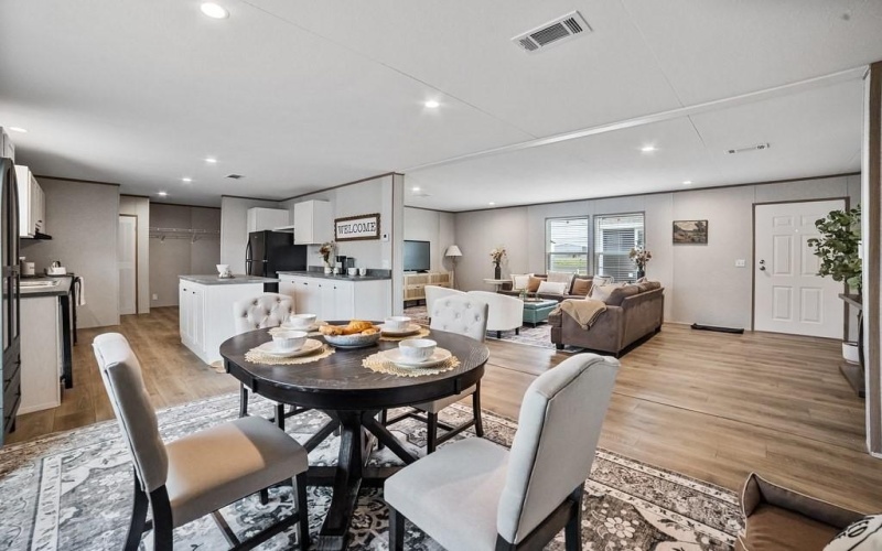 279 Cumberland Trail, Runaway Bay, TX 76426, 5 Habitaciones Habitaciones , ,3 BañosBaños,Residential,En Venta,279 Cumberland Trail,0,21160985