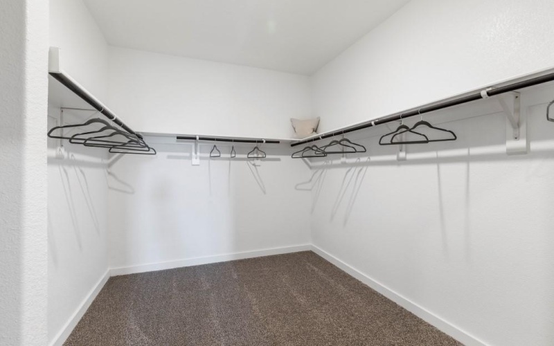 7937 TWIN FORKS Drive, Fort Worth, TX 76131, 5 Bedrooms Bedrooms, ,3 BathroomsBathrooms,Residential,For Sale,7937 TWIN FORKS Drive,20409078