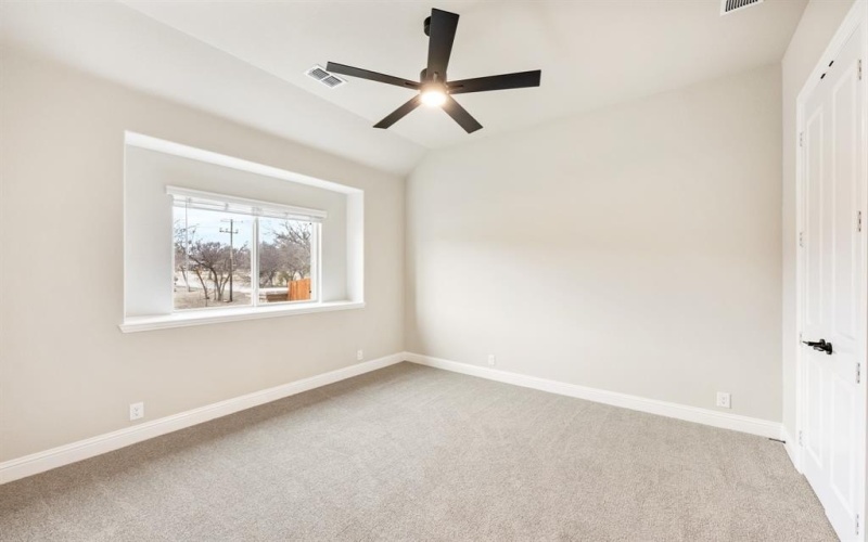 805 Delray Court, Midlothian, TX 76065, 4 Bedrooms Bedrooms, ,3 BathroomsBathrooms,Residential,For Sale,805 Delray Court,0,21162557