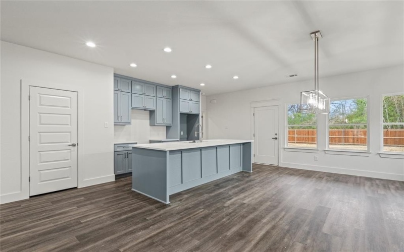 3335 Spring Avenue, Dallas, TX 75215, 3 Bedrooms Bedrooms, ,2 BathroomsBathrooms,Residential,For Sale,3335 Spring Avenue,0,21162953