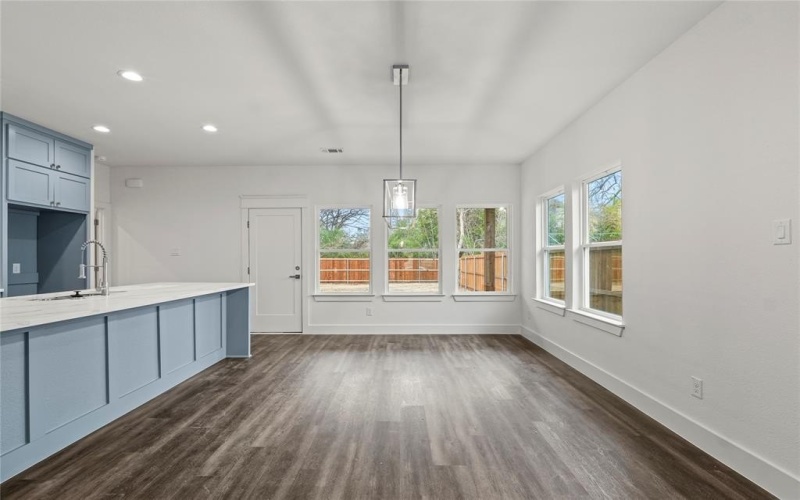 3335 Spring Avenue, Dallas, TX 75215, 3 Bedrooms Bedrooms, ,2 BathroomsBathrooms,Residential,For Sale,3335 Spring Avenue,0,21162953