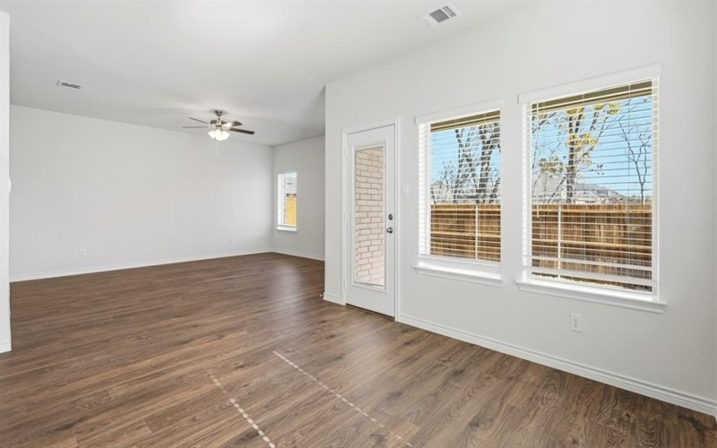 10313 Ambrose Drive, Aubrey, TX 76227, 4 Bedrooms Bedrooms, ,2 BathroomsBathrooms,Residential,For Sale,10313 Ambrose Drive,0,21162993