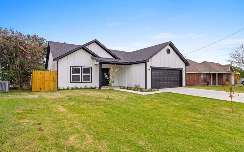 805 Melody Cir, Kaufman, TX 75142, 4 Bedrooms Bedrooms, ,2 BathroomsBathrooms,Residential,For Sale,805 Melody Cir,0,109853