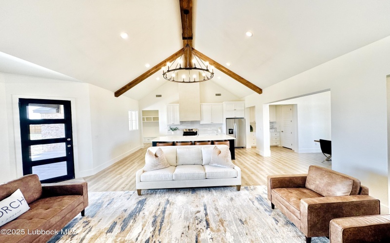 7211 W 12th Street, Plainview, TX 79072, 3 Bedrooms Bedrooms, ,2 BathroomsBathrooms,Residential,For Sale,7211 W 12th Street,0,202601156