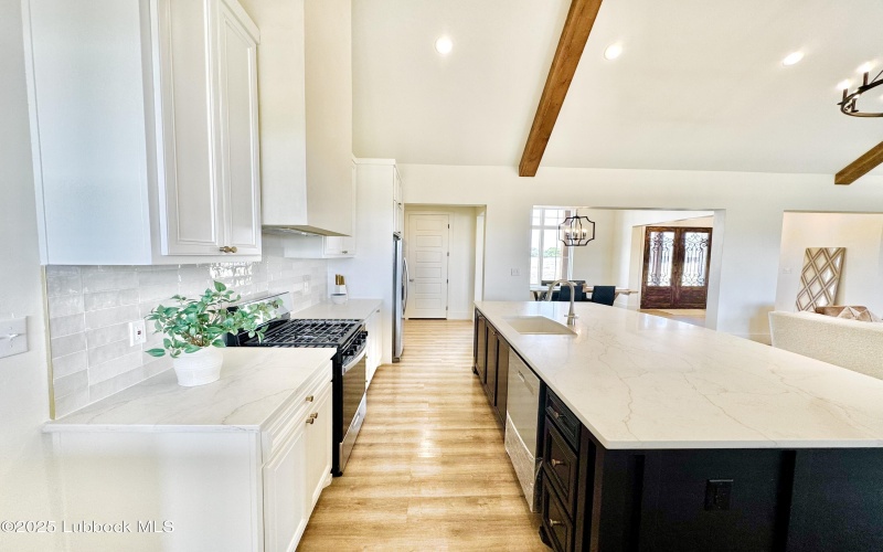 7211 W 12th Street, Plainview, TX 79072, 3 Bedrooms Bedrooms, ,2 BathroomsBathrooms,Residential,For Sale,7211 W 12th Street,0,202601156